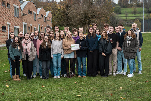 Gruppenbild mit Duke of Edinburgh Award am Campus Härlen des Salem Kollegs.
